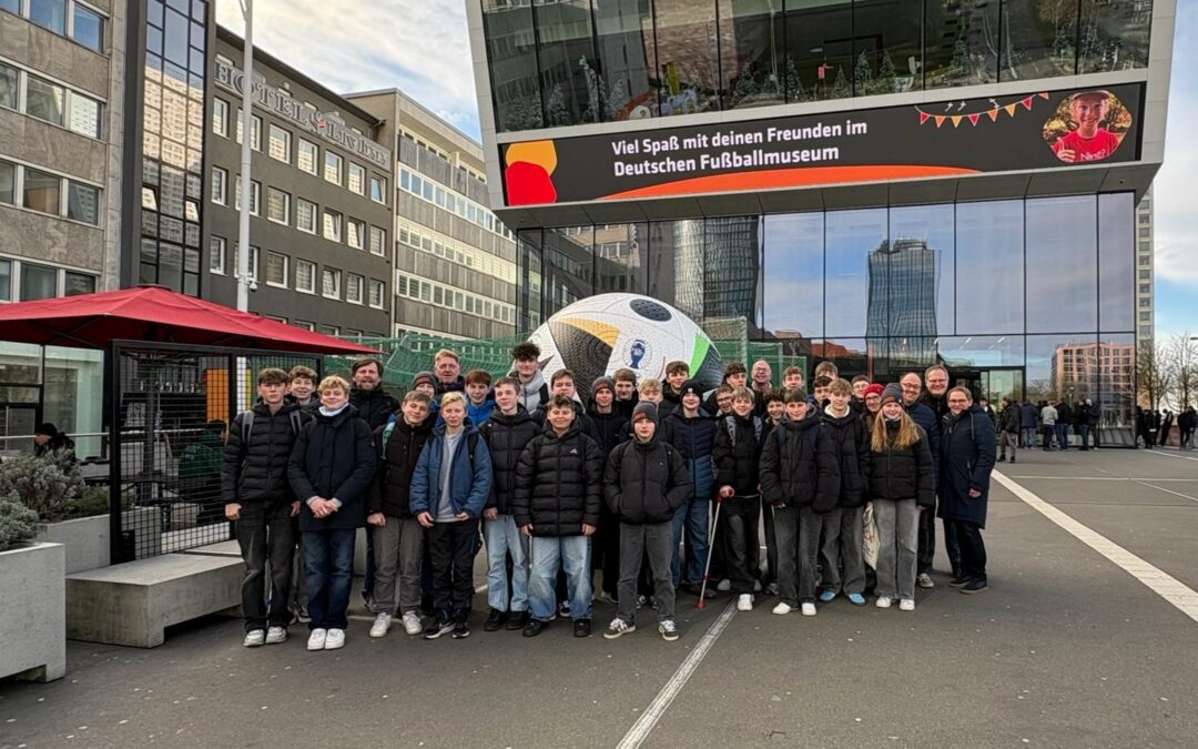 C-Jugend der JSG Nethetal B-H-E besucht das Deutsche Fußballmuseum